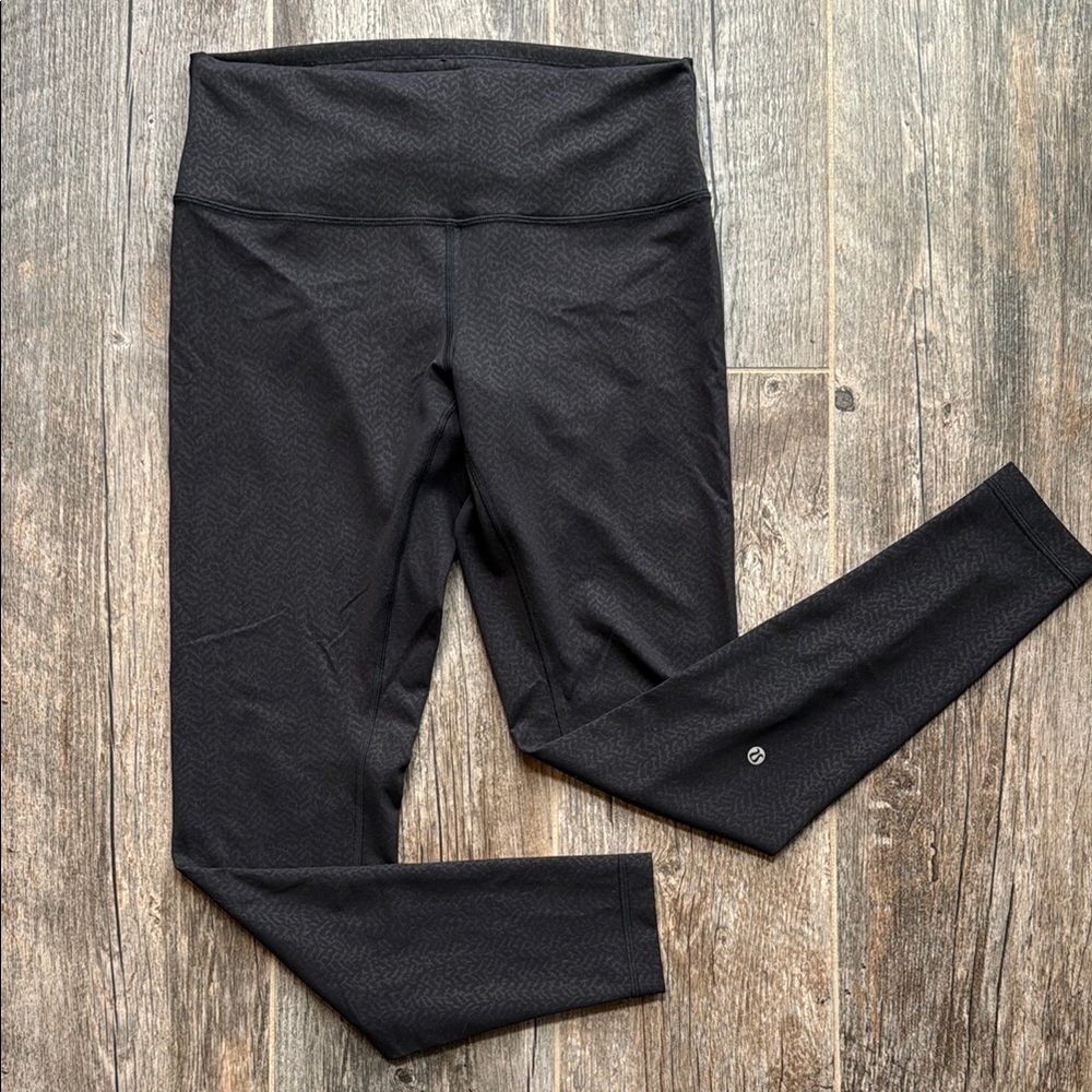 Lululemon leggings black size 10